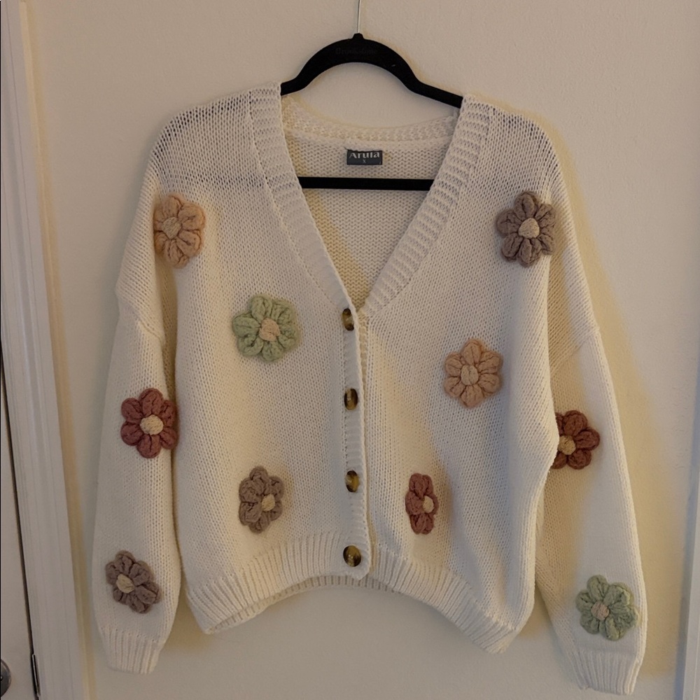 ARULA Cream Cardigan with Multicolor Floral Details